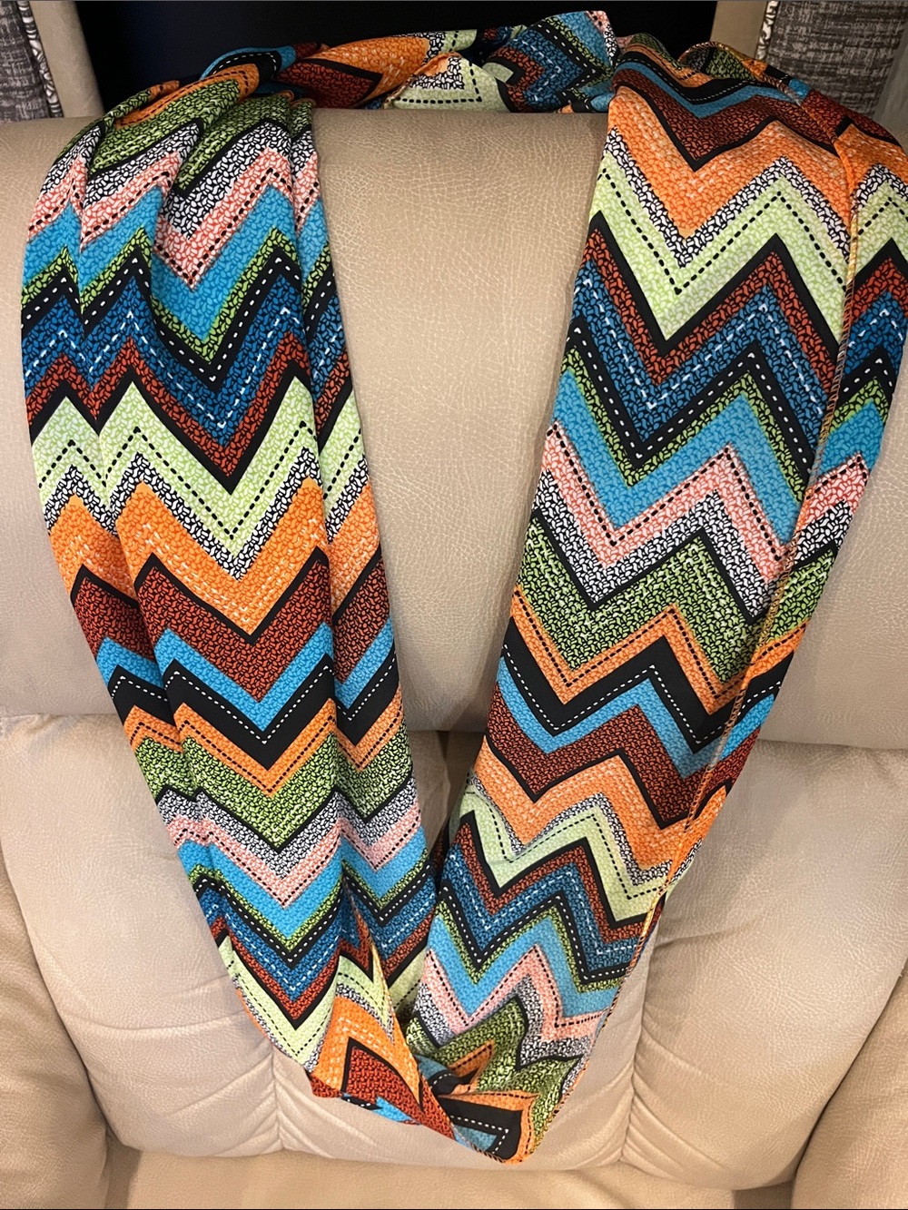 Multicolor Chevron Pattern Infinity Scarf